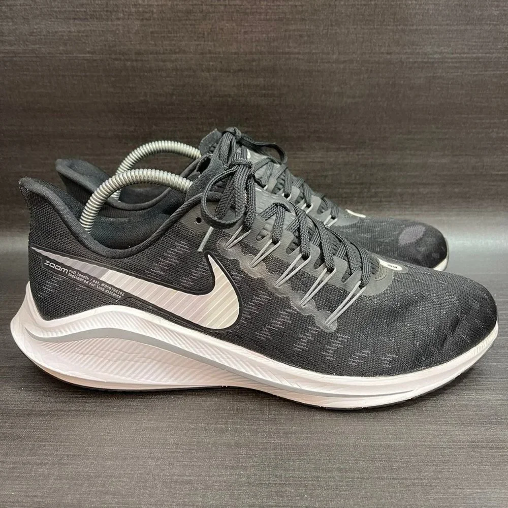 Nike Air Zoom Vomero 14 Men's Size 9.5 Black Running Shoes Sneakers AH7857